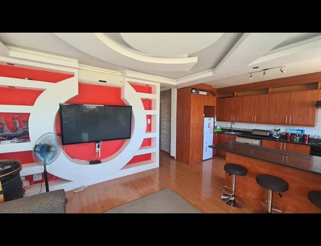 2 BEDROOM PROPERTY TO RENT IN STRAND CENTRAL